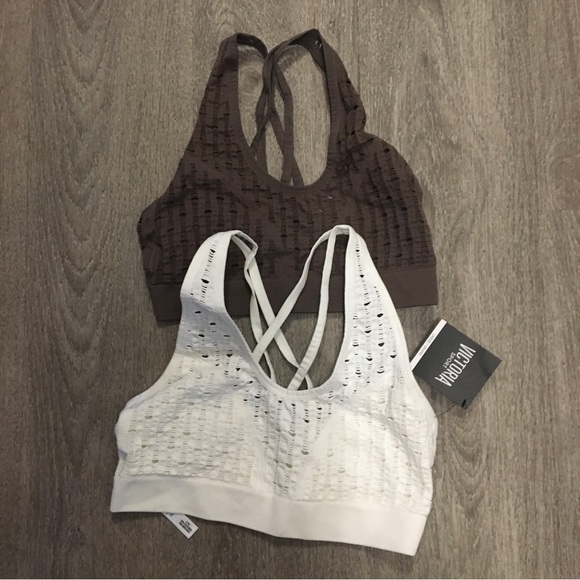 2 Victoria’s Secret Crochet Style Sports Bras - Picture 1 of 4